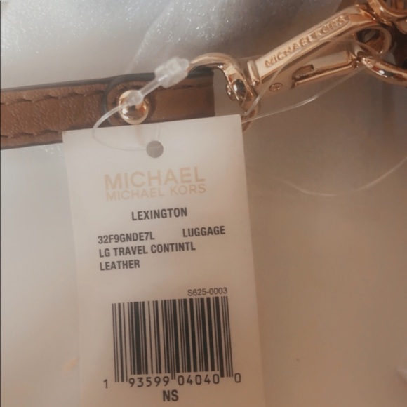 Michael Kors Debossed Rhea BP - Picture 4 of 6